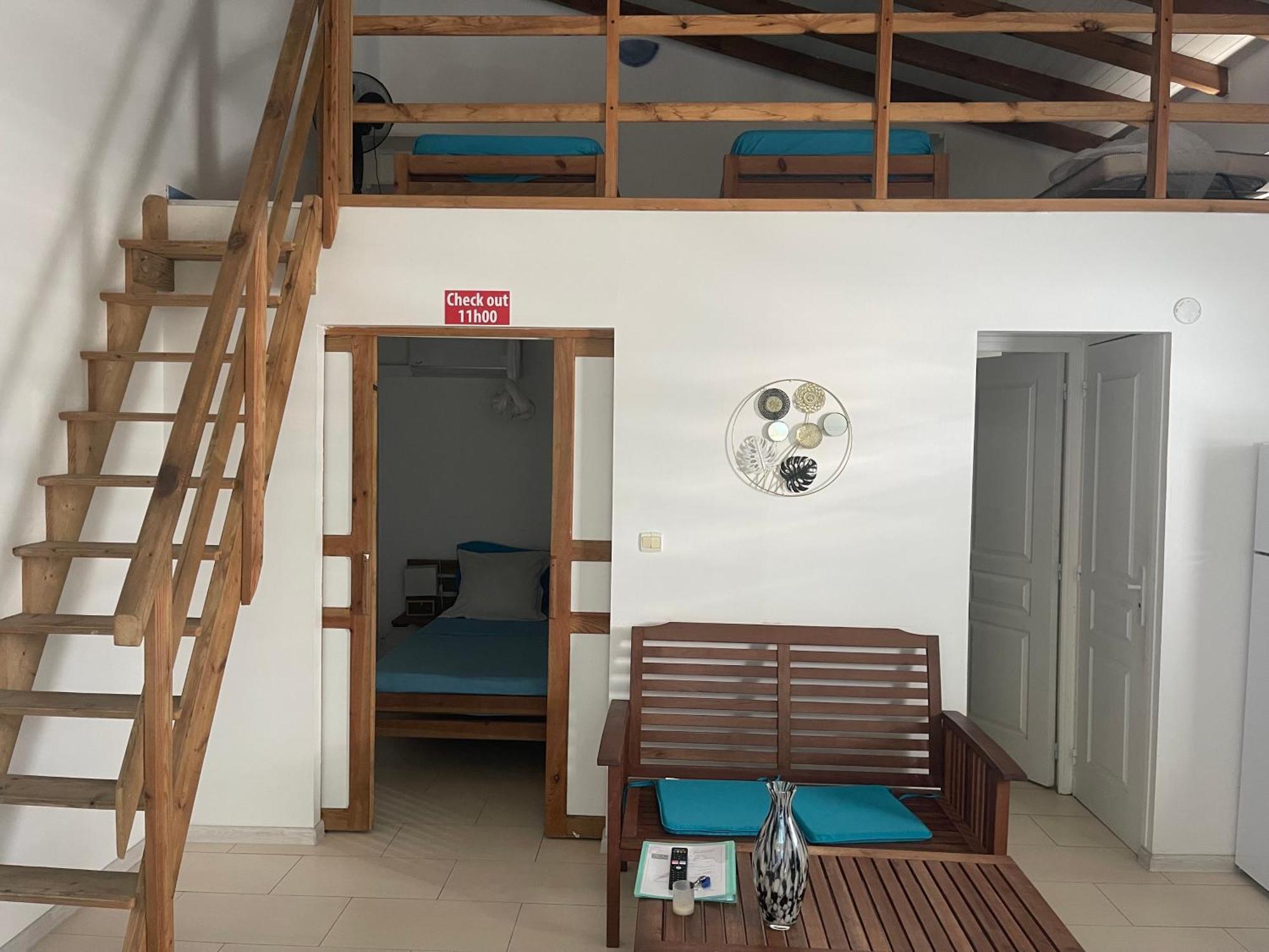 Bungalows Malueva 1 Chambre Et 1 Mezzanine A 5Min De La Plage De La Caravelle Sainte-Anne  Zewnętrze zdjęcie