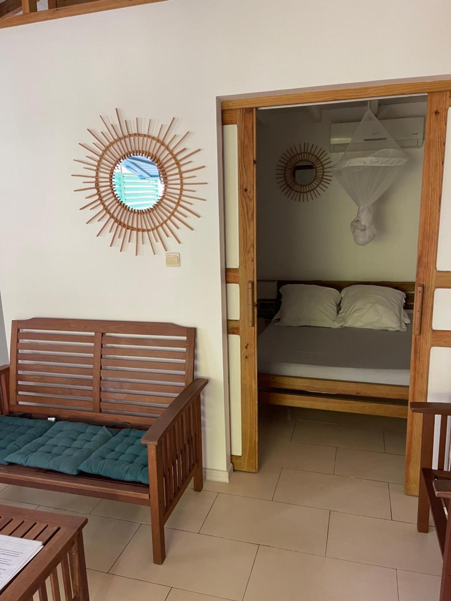 Bungalows Malueva 1 Chambre Et 1 Mezzanine A 5Min De La Plage De La Caravelle Sainte-Anne  Zewnętrze zdjęcie